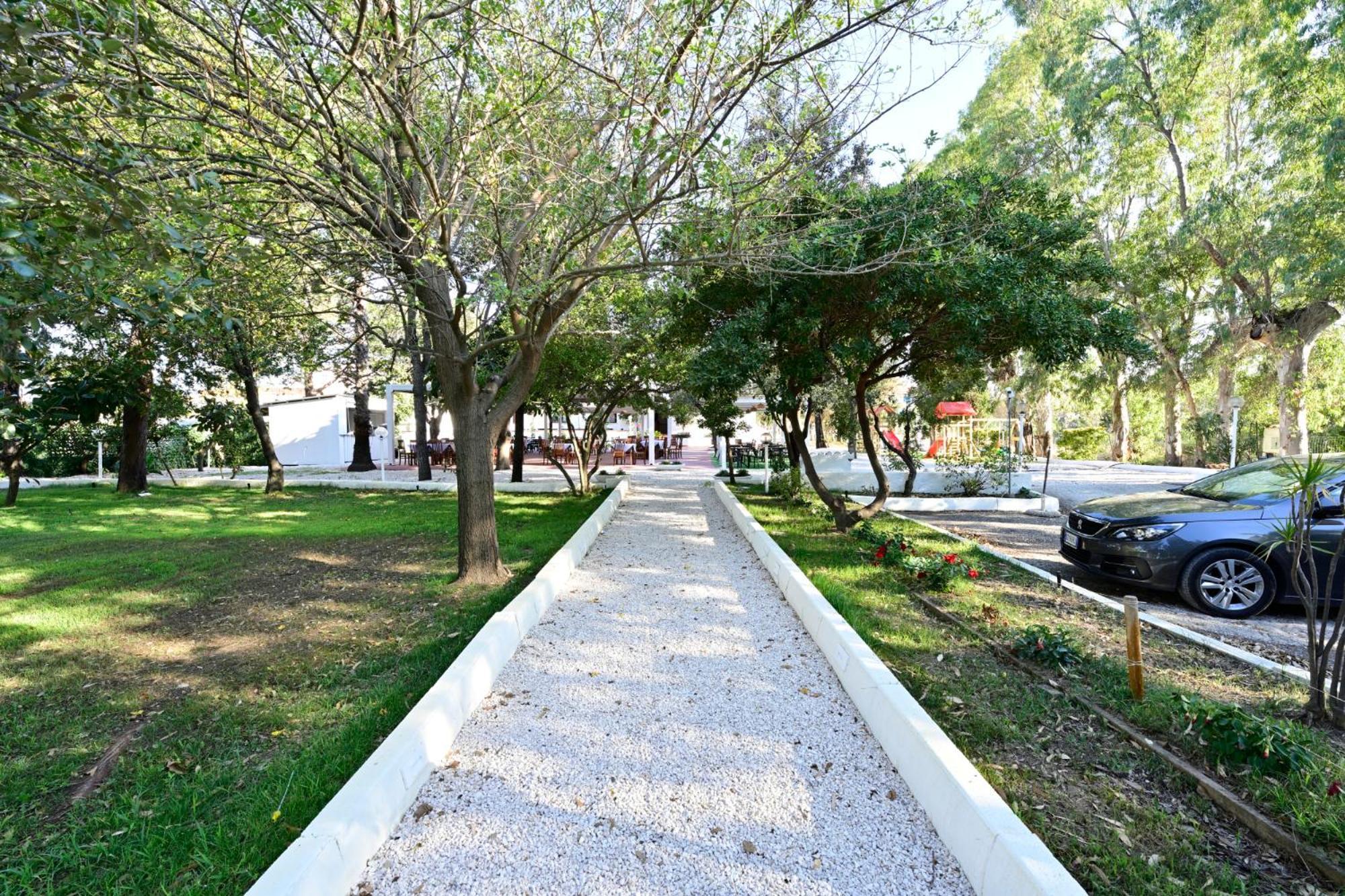 פוסאדה Villa Valentina Park מראה חיצוני תמונה